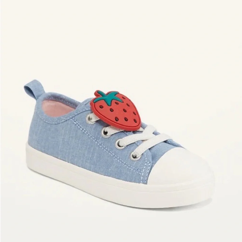 OLD NAVY Chambray Sneakers‎
